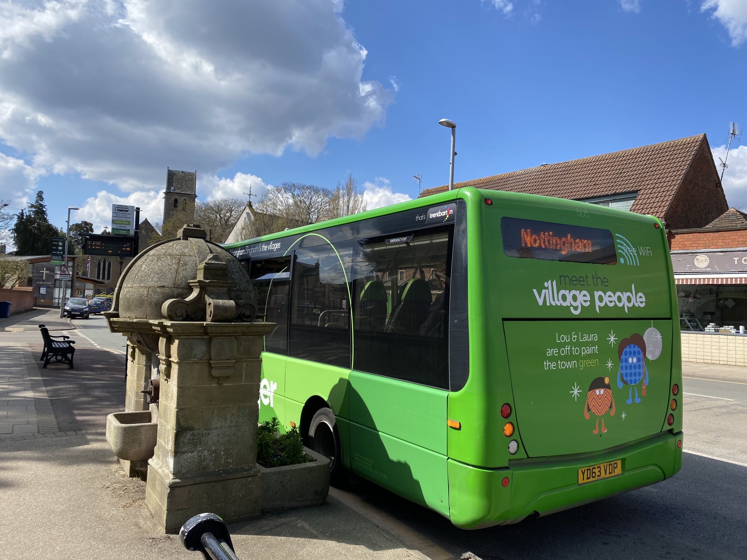 Rushcliffe Villager Bus at Vicarage Lane Radcliffe on Trent