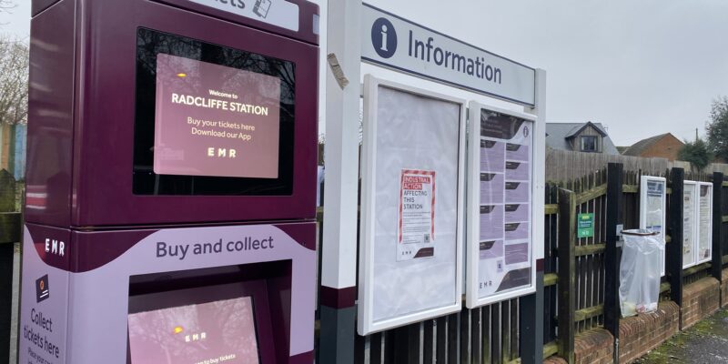 Ticket Machine at Radcliffe on Trent Station - RadcliffeOnTrent.co
