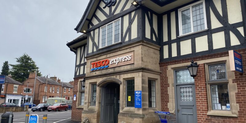 Tesco Extra in Radcliffe on Trent