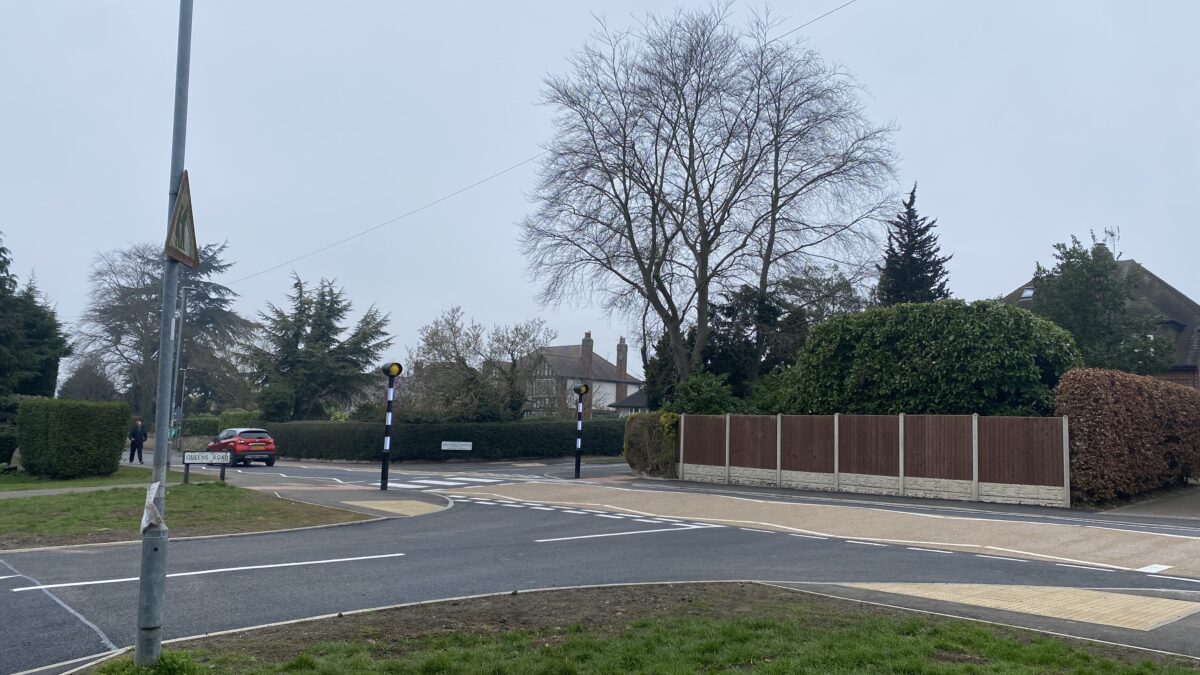 Humped Crossing at Shelford Road in Radcliffe on Trent